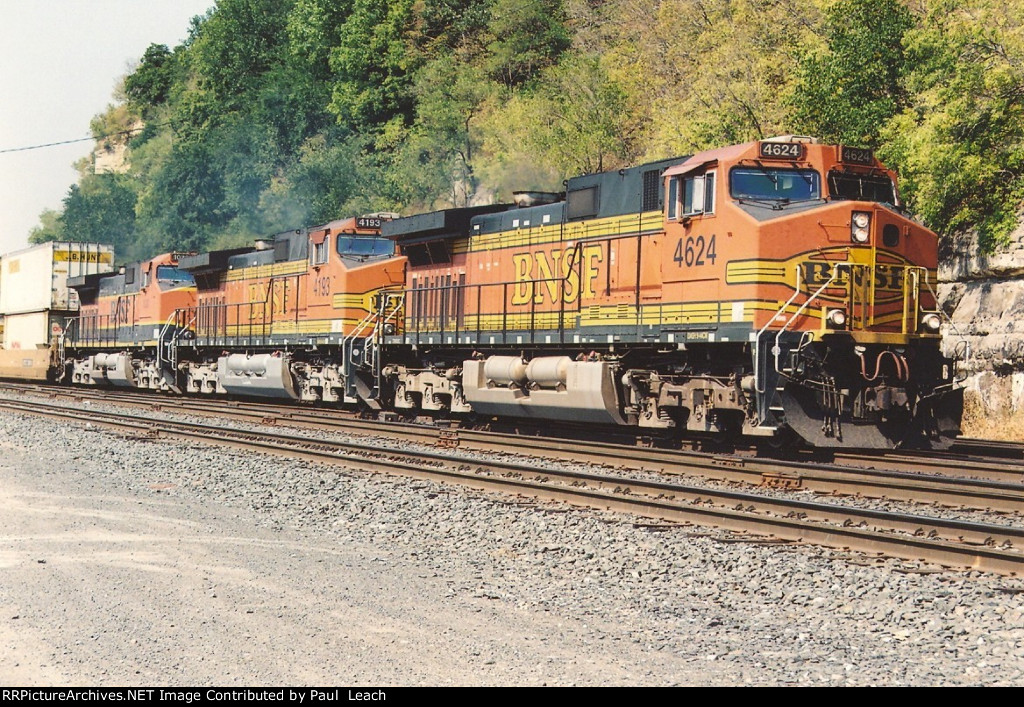 Intermodal cruises east